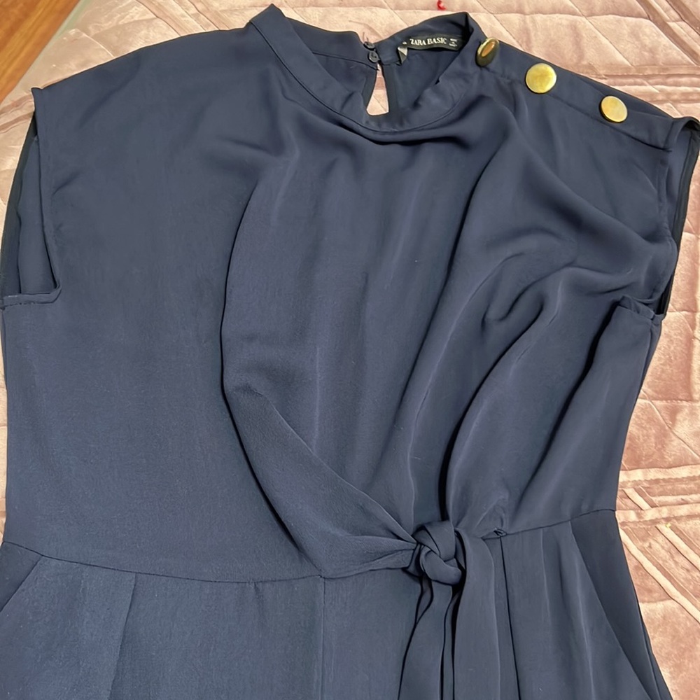 Never Worn - image 7